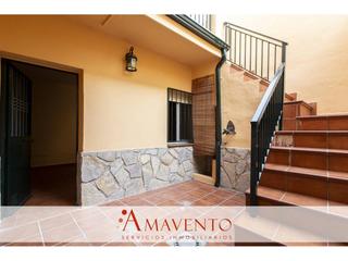 Casa adossada  Mirasierra. Piso en alquiler