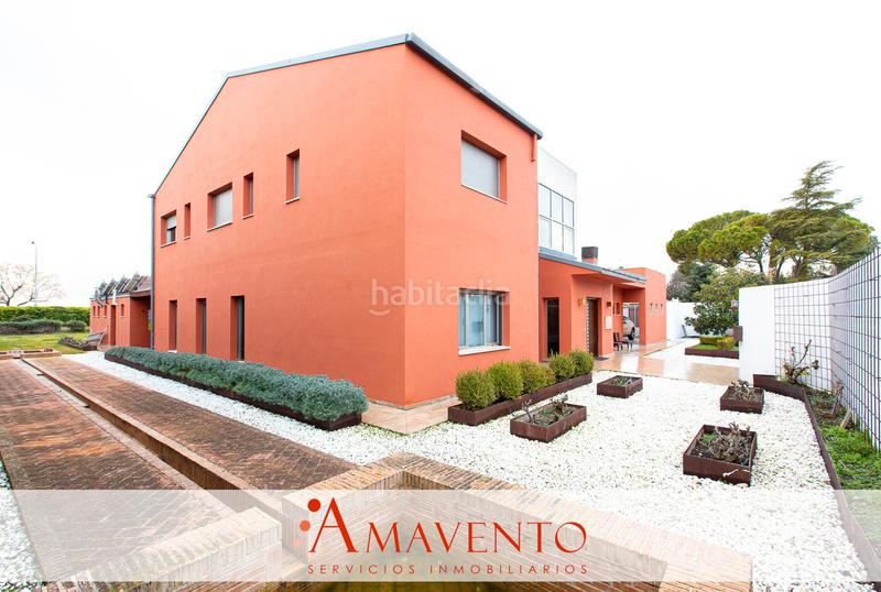 Foto 00b1eaa4-7dce-4894-84dd-a2f4c1d8f58e. Casa amb calefacció aparcament piscina a Miguelturra