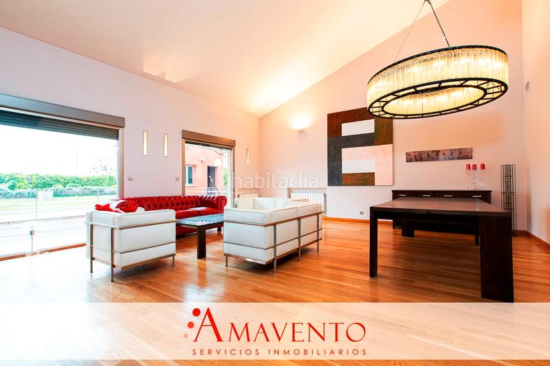 Foto 0c426b74-80b7-4a53-838f-5894f1890cca. Casa amb calefacció aparcament piscina a Miguelturra