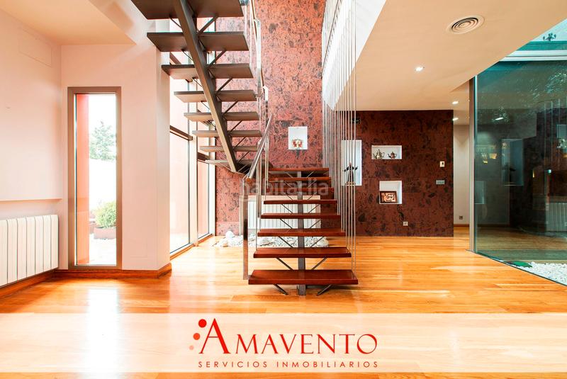 Foto 2528256b-501d-440e-8c62-f8129a208c73. Casa amb calefacció aparcament piscina a Miguelturra