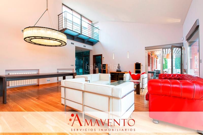 Foto 3668a941-3e15-4d22-80af-d7a063d04c94. Casa amb calefacció aparcament piscina a Miguelturra