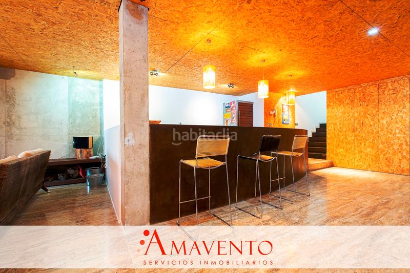 Foto 5b564a82-32fc-424f-b077-adcfaa063f5e. Casa amb calefacció aparcament piscina a Miguelturra