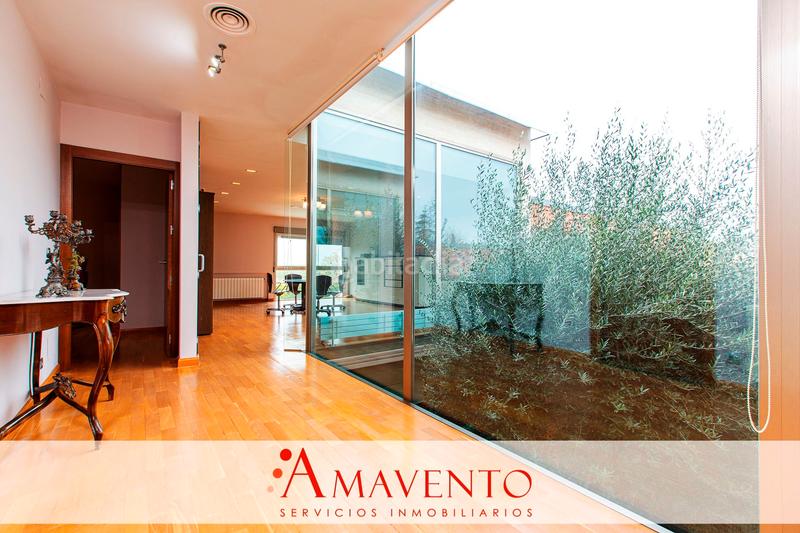 Foto 6b93d139-9fbf-402c-b7ad-d1e144322d7f. Casa amb calefacció aparcament piscina a Miguelturra