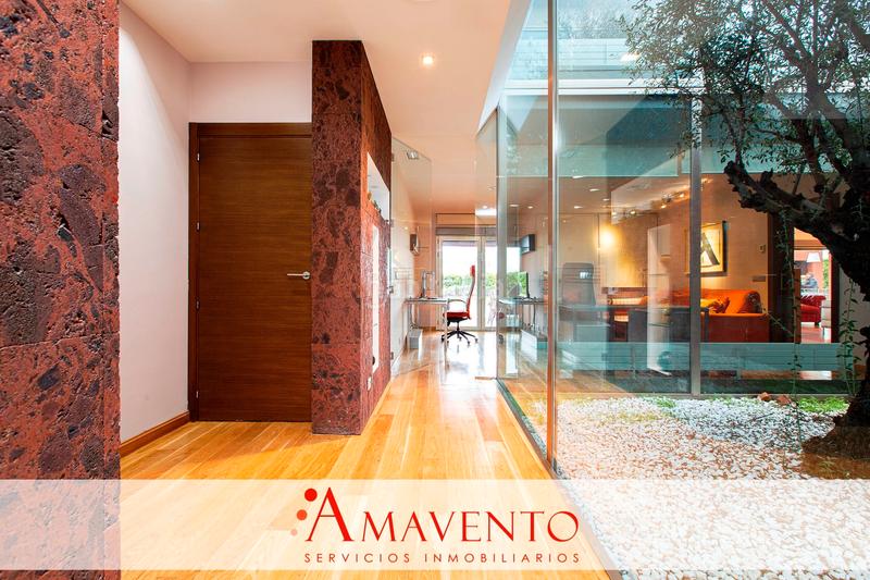 Foto bc749167-8438-45a5-b4d7-f6e6ba77eb16. Casa amb calefacció aparcament piscina a Miguelturra