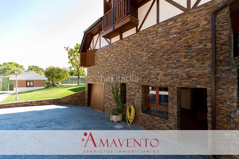 Foto 0a336dbd-e1b2-4c98-8494-24102828fc77. Casa amb calefacció aparcament piscina a Berrocales de Jarama Paracuellos de Jarama