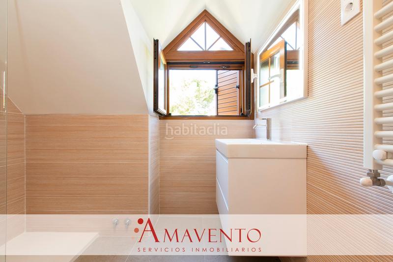 Foto 13f98418-53ab-4504-9e1b-0ba6b2b0fcea. Casa amb calefacció aparcament piscina a Berrocales de Jarama Paracuellos de Jarama