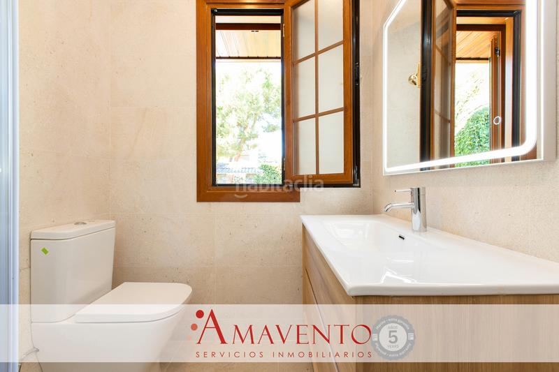 Foto 4d6811a9-cbb5-497f-ba1d-84d32840ba22. Casa amb calefacció aparcament piscina a Berrocales de Jarama Paracuellos de Jarama