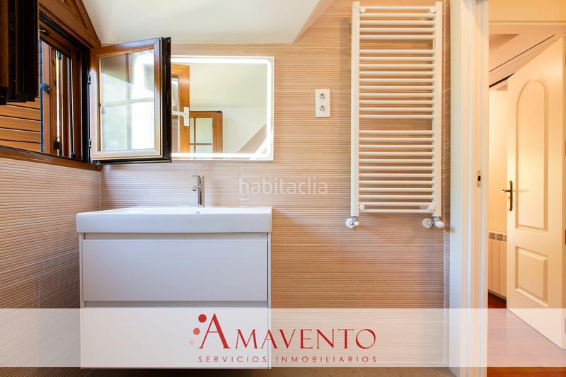 Foto 549d3f7e-3d42-4381-834e-863deaed7e65. Casa amb calefacció aparcament piscina a Berrocales de Jarama Paracuellos de Jarama