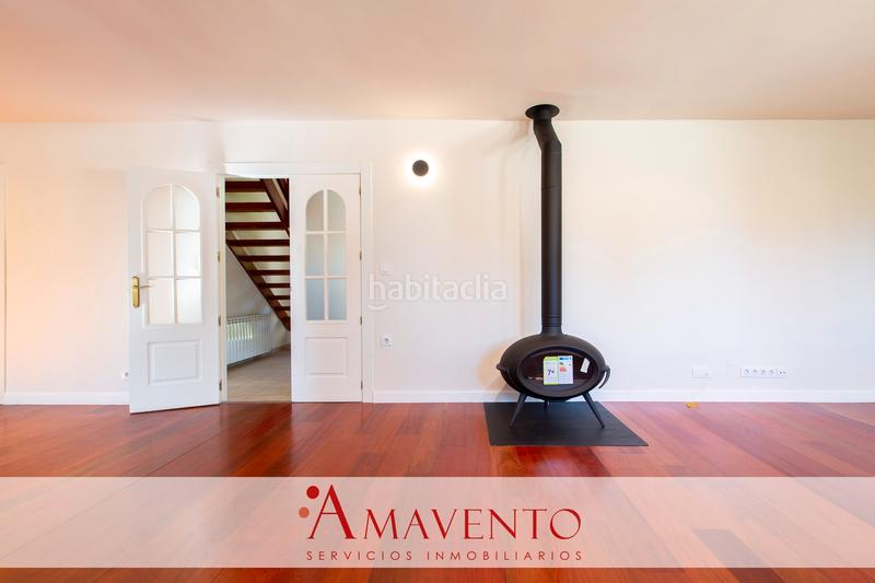 Foto a1c0a054-54cb-4656-848a-27676e5aa888. Casa amb calefacció aparcament piscina a Berrocales de Jarama Paracuellos de Jarama