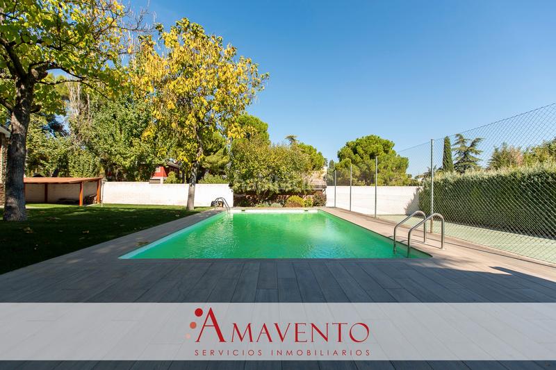 Foto bc1b82d7-50bf-4550-bb8b-68d9e34abb40. Casa amb calefacció aparcament piscina a Berrocales de Jarama Paracuellos de Jarama