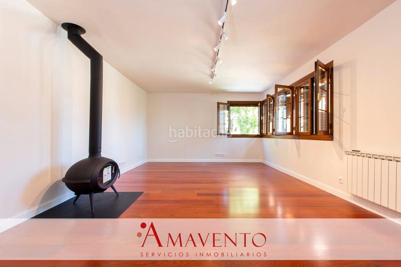 Foto dc2bdd27-4acd-43cf-a293-be6316edde4f. Casa amb calefacció aparcament piscina a Berrocales de Jarama Paracuellos de Jarama