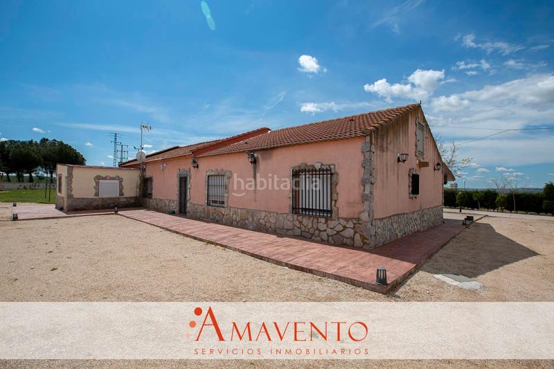 Foto 47c0e99a-1046-45a4-86e5-305b0f565d2b. Masia amb calefacció aparcament a Talamanca de Jarama