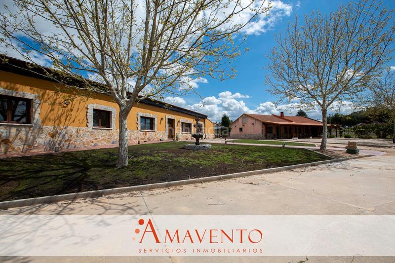 Foto 5707627c-0f21-46ac-9a0a-05770bd12253. Masia amb calefacció aparcament a Talamanca de Jarama