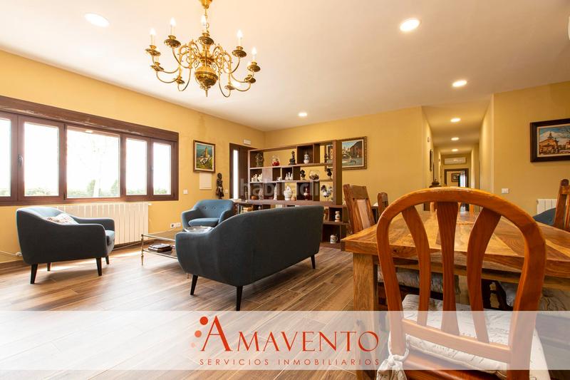 Foto 5de98a91-59cb-4560-8383-c645cd56e660. Masia amb calefacció aparcament a Talamanca de Jarama