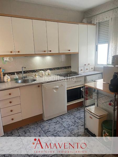 Foto f420d771-489c-49d9-9a19-3d94340743e0. Piso en escritor gonzalo cantó 3 piso de 3 habitaciones en Alicante