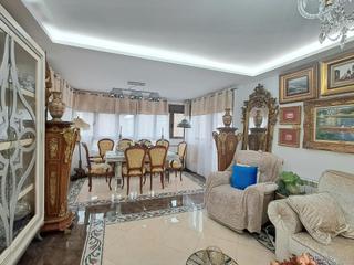 Pis a La Paz. Venta de precioso piso en 10 planta exterior con terraza con mar