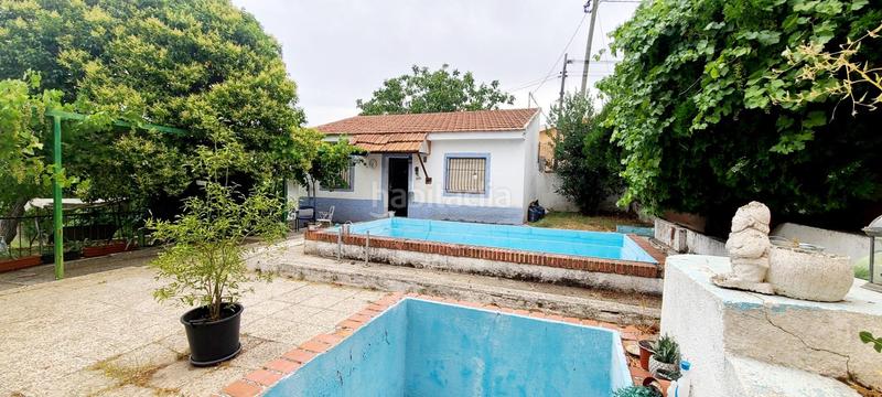 Foto f4f02dbc-4e79-435e-9635-a986da98d231. Chalet con parcheggio in Centro Villaviciosa de Odón