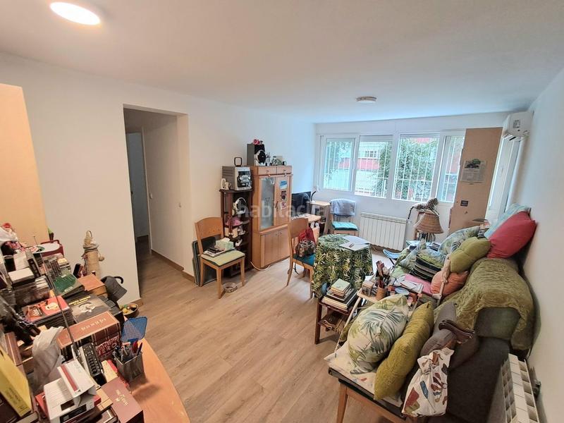 Foto 15004970-c83d-4a9f-9f18-accb5849dc71. Flat with heating in Media Legua Madrid