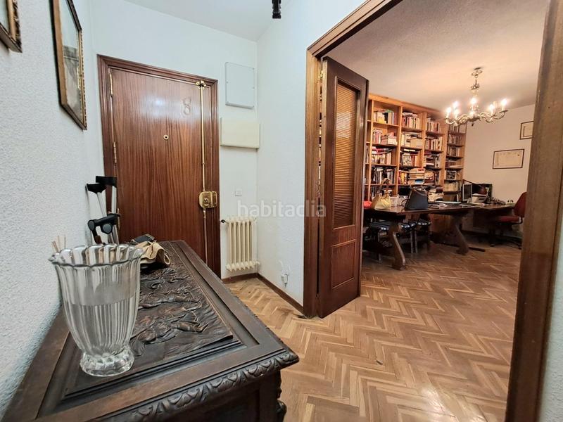 Foto 790d2b2e-22b4-43f9-97d2-44fe529431f0. Pis amb calefacció aparcament piscina a Costillares Madrid