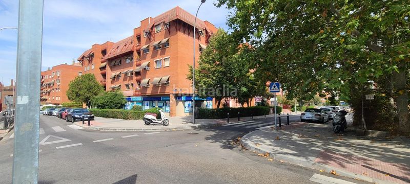 Foto 1e20df90-6a3d-46a9-8bbf-9afddaee3be6. Local comercial a Timón Madrid