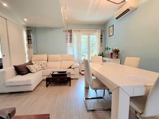 Flat in Nueva España. Venta de nuda propiedadexclusivo piso exterior con 2 dormitorios
