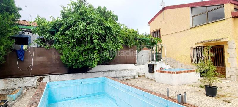 Foto 57d638b7-041d-46f9-85b4-9692f1ffa89c. Chalet con parcheggio in Centro Villaviciosa de Odón