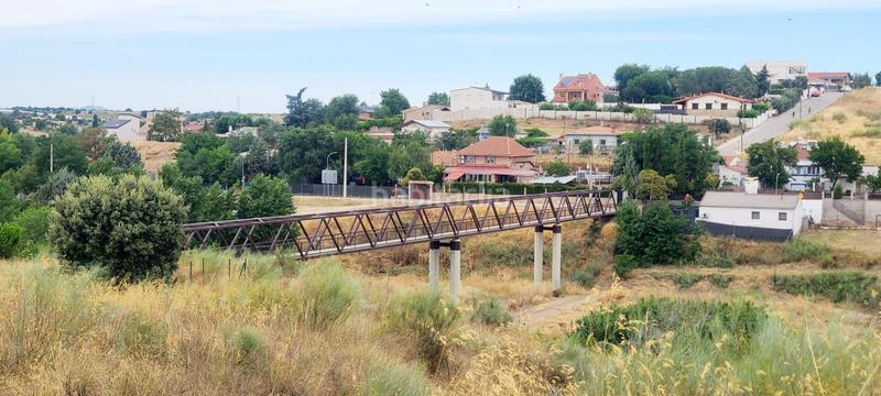 Foto d5f5c65b-1243-4f5f-b03b-c0fde9b7148c. Chalet  independiente en un paraje natural en Villaviciosa de Odón