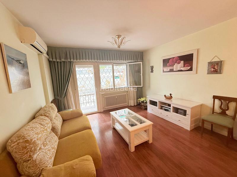 Foto 17a415b5-65ea-4d45-aacb-f2aa951c36eb. Pis amb calefacció a Casco Antiguo Majadahonda