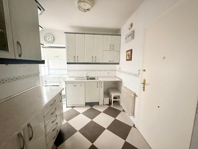 Foto ba43d57d-3451-4896-850c-196d65acb363. Pis amb calefacció a Casco Antiguo Majadahonda