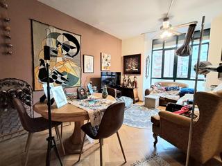 Appartement en Pacfico. Venta de nuda propiedad con garaje trastero y piscina en zona pa