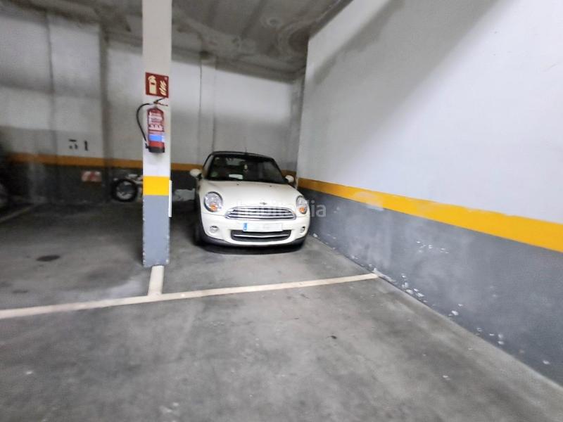 Foto dd7d957b-9976-4438-b417-3dc0d2ba07b6. Flat with heating parking pool in Pacífico Madrid