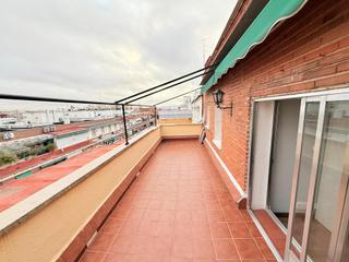 Ático en Pacífico. Gran oportunidad para inversores ático en nuda propiedad en uno