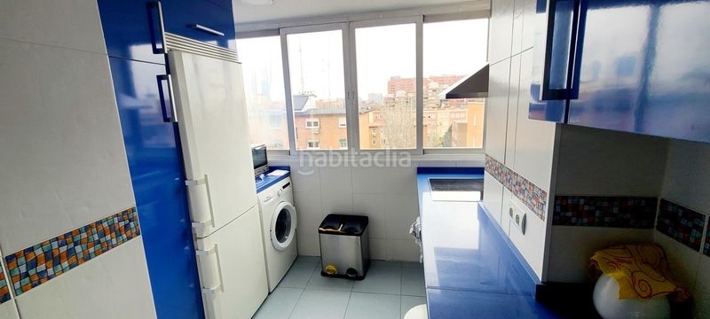 Foto b0a49abe-599e-425b-ba45-f5db708f5ee9. Pis amb aparcament a Hispanoamérica-Bernabéu Madrid