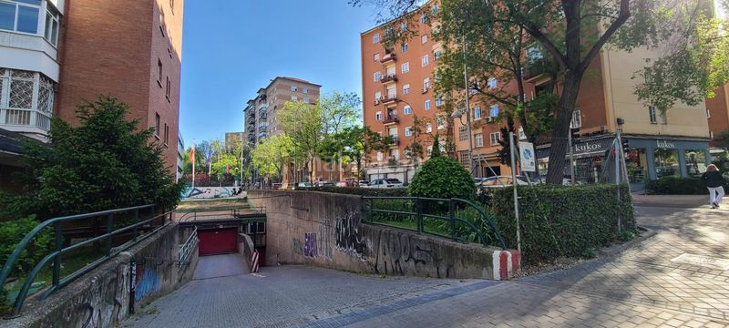 Foto c3754475-827e-41a8-a9b9-39831305db9a. Pis amb aparcament a Hispanoamérica-Bernabéu Madrid
