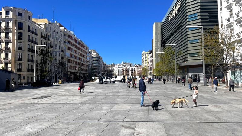 Foto 9cc3cda9-a593-4b3a-9e9b-883f9ef2b897. Àtic amb calefacció aparcament a Goya Madrid