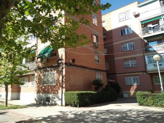 Appartement à La Serna. Venta de la nuda propiedad en fuenlabrada
