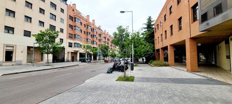Foto fe5c3e86-6c81-4bdd-ad4f-a2e75a4f813c. Pis amb calefacció aparcament a Imperial Madrid