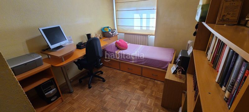 Foto f9764024-38a9-4a9f-91fb-67912b3d2e15. Pis amb calefacció aparcament a La Espinilla-Parque Blanco Coslada