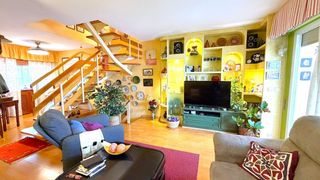 Casa a schiera in Rosa de Luxemburgo. Venta de la nuda propiedad en san sebastián de los reyes