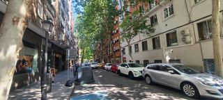 Pis a Acacias. Venta de la nuda propiedad en chopera. producto para inversión