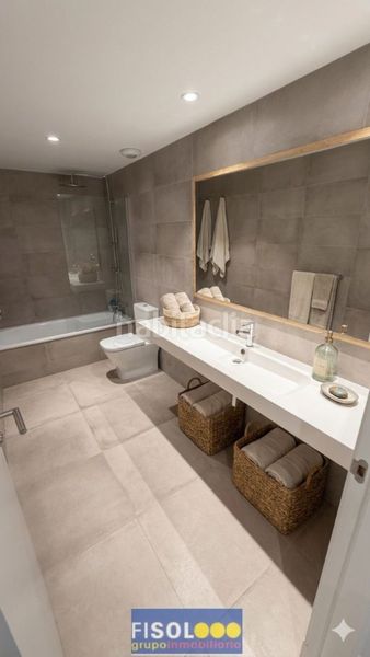 Foto 075bacdc-e72f-4174-9b93-2328293ab074. Dúplex amb calefacció aparcament piscina a Aravaca Madrid