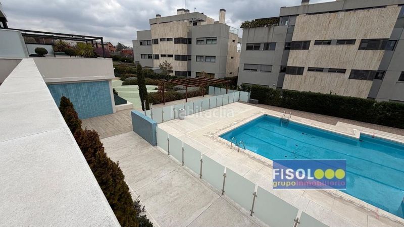 Foto 4eba1b0b-3a4f-4e89-8693-ab61b9cc53ca. Dúplex amb calefacció aparcament piscina a Aravaca Madrid
