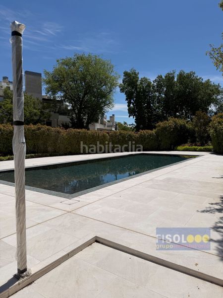 Foto 77579000-ff91-4aef-8bc2-3a49903219c4. Àtic amb calefacció piscina a Aravaca Madrid