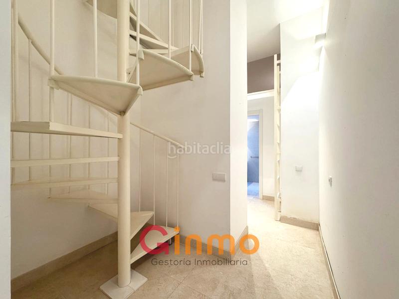 Foto 6cfd5e71-f63b-437c-9d1f-f127d0a95c8a. Zweistöckige wohnung mit heizung in Castillejos-Cuzco Madrid