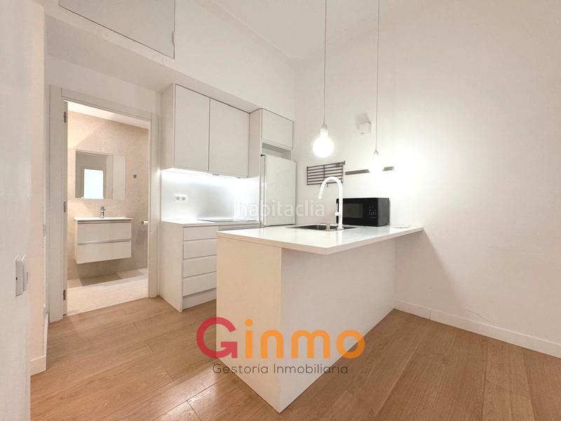 Foto ae315982-e945-45a1-a535-812dcb773505. Zweistöckige wohnung mit heizung in Castillejos-Cuzco Madrid