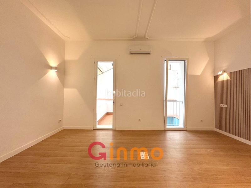 Foto e70a0752-a99c-4f23-9108-72c670cd5dc7. Zweistöckige wohnung mit heizung in Castillejos-Cuzco Madrid