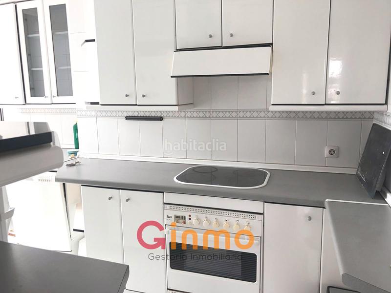 Foto 3530f88c-9d6c-464e-8c54-e1c8d28167c9. Rent penthouse with heating parking in Quintana Madrid