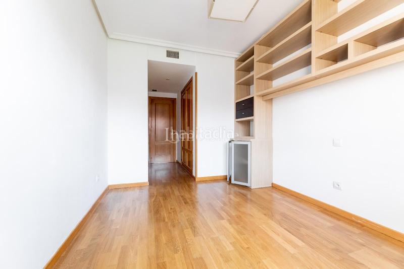 Foto 145d9106-18ac-4049-9d1a-cb0e2765ef2e. Piso precioso piso en la codiciada zona de somosaguas. en Pozuelo de Alarcón