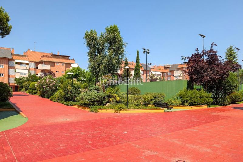 Foto 24d9f4e8-15de-4c21-9437-2cd19c1aa619. Piso precioso piso en la codiciada zona de somosaguas. en Pozuelo de Alarcón
