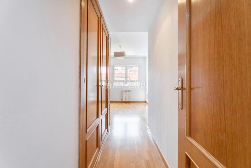 Foto 934b74b9-2619-4a8c-a97a-fff4d023e0fc. Piso precioso piso en la codiciada zona de somosaguas. en Pozuelo de Alarcón